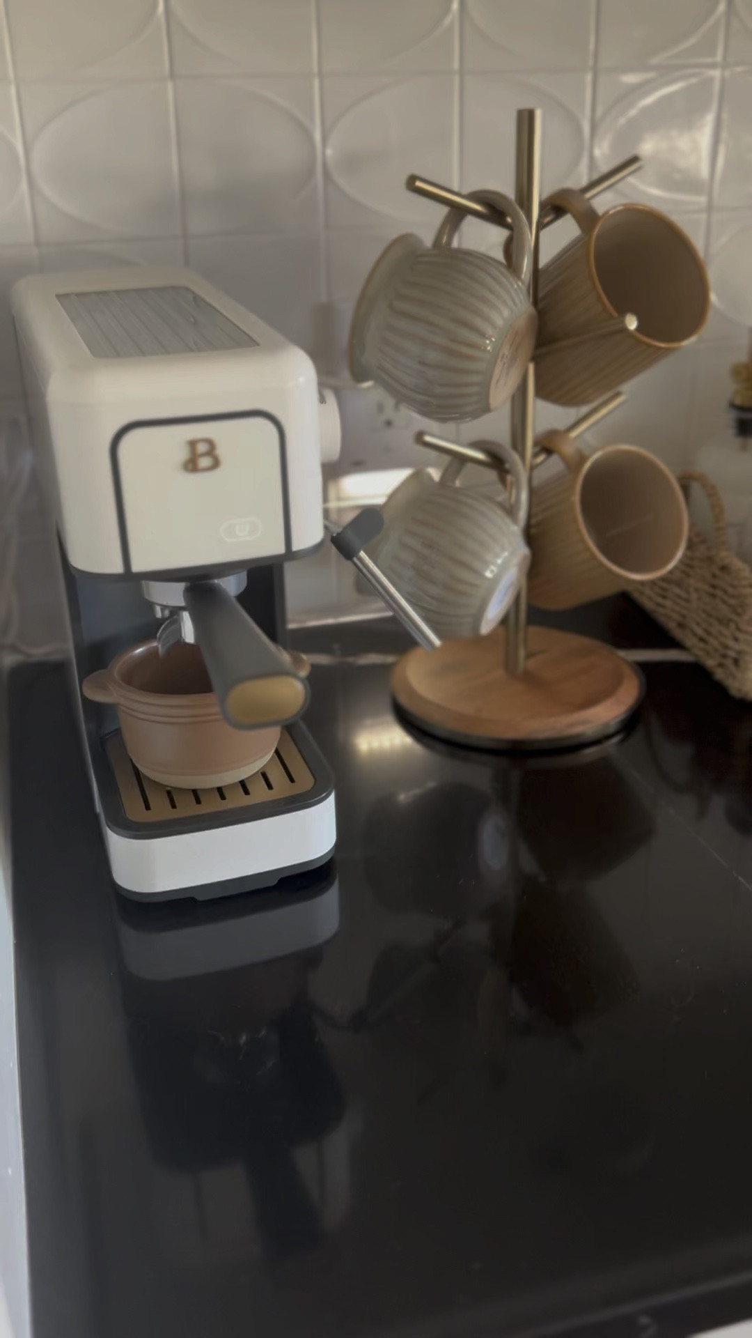 Winter coffee bar!

#LTKHoliday #LTKHome #LTKStyleTip