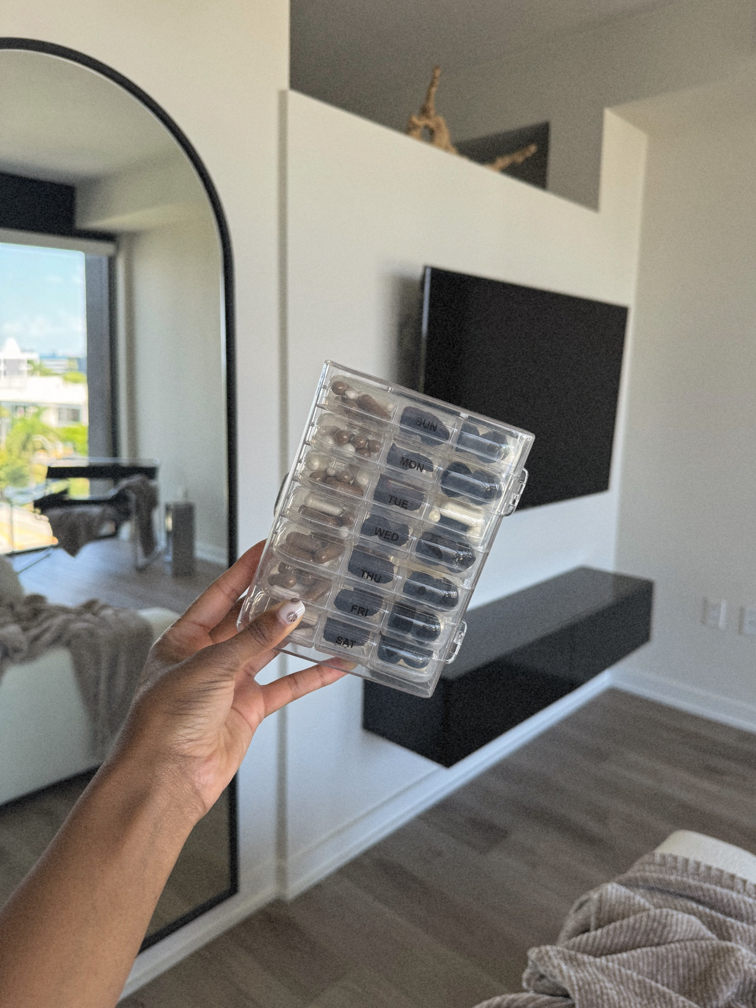 vitamin organizer 