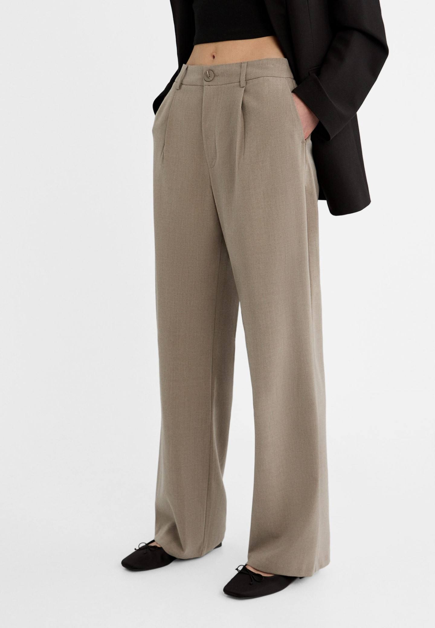 Smart straight-leg trousers - Women's fashion | Stradivarius United Kingdom | Stradivarius (UK)