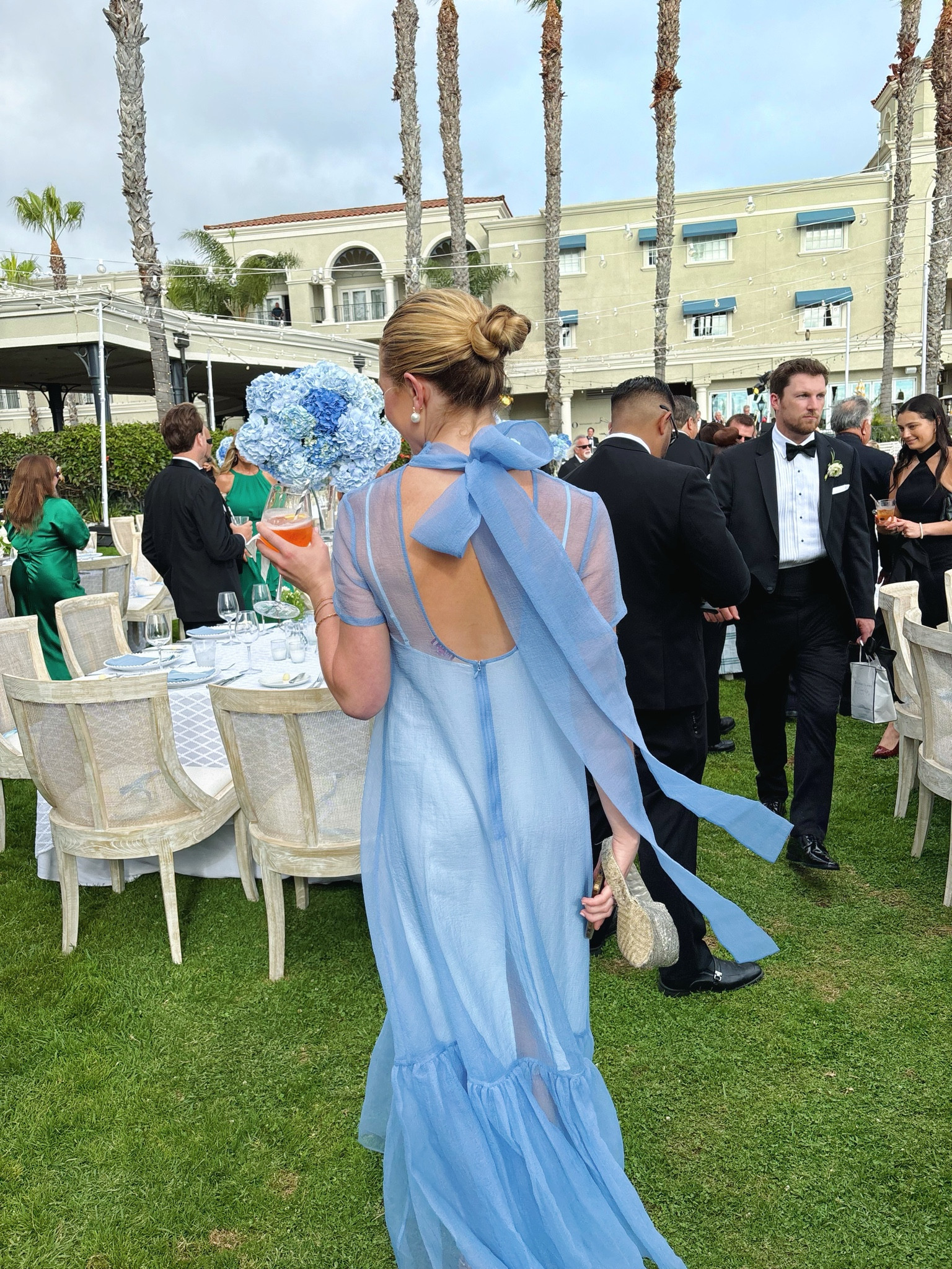 My favorite black tie wedding guest dress ever!

#LTKParties #LTKWedding