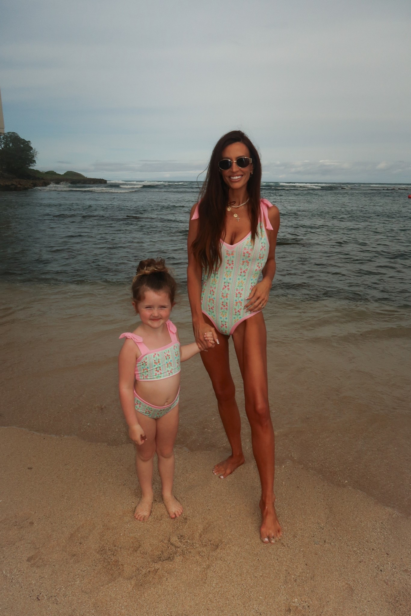 Use code SARAHK10 for 10% off

Mommy & me resort wear

#LTKSwim #LTKSaleAlert #LTKTravel