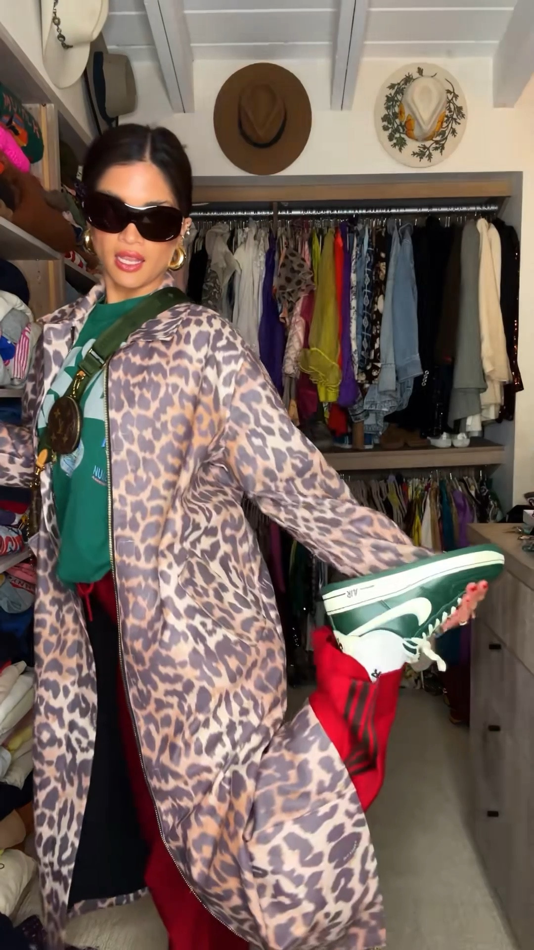 “Please post bills” AF1❤️ #GRWM #getdressedwithme

#LTKgrwm #LTKdayinmylife #LTKootd