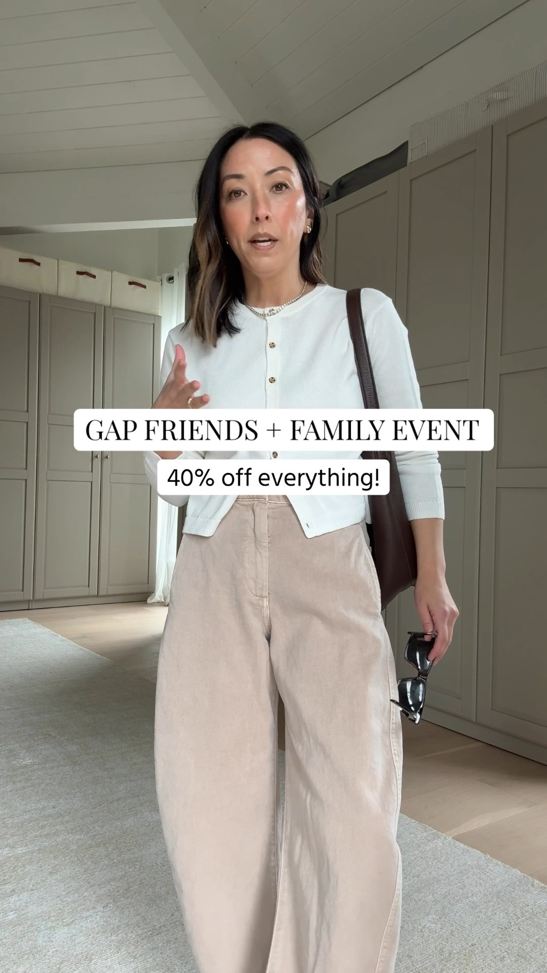 Perfect outfit for spring from Gap. Obsessed with these chino barrels and loving this new cardigan - the fit of both is perfect. 

Twill barrel pants petite 2 
Crop cardigan petite xs

#LTKPetite