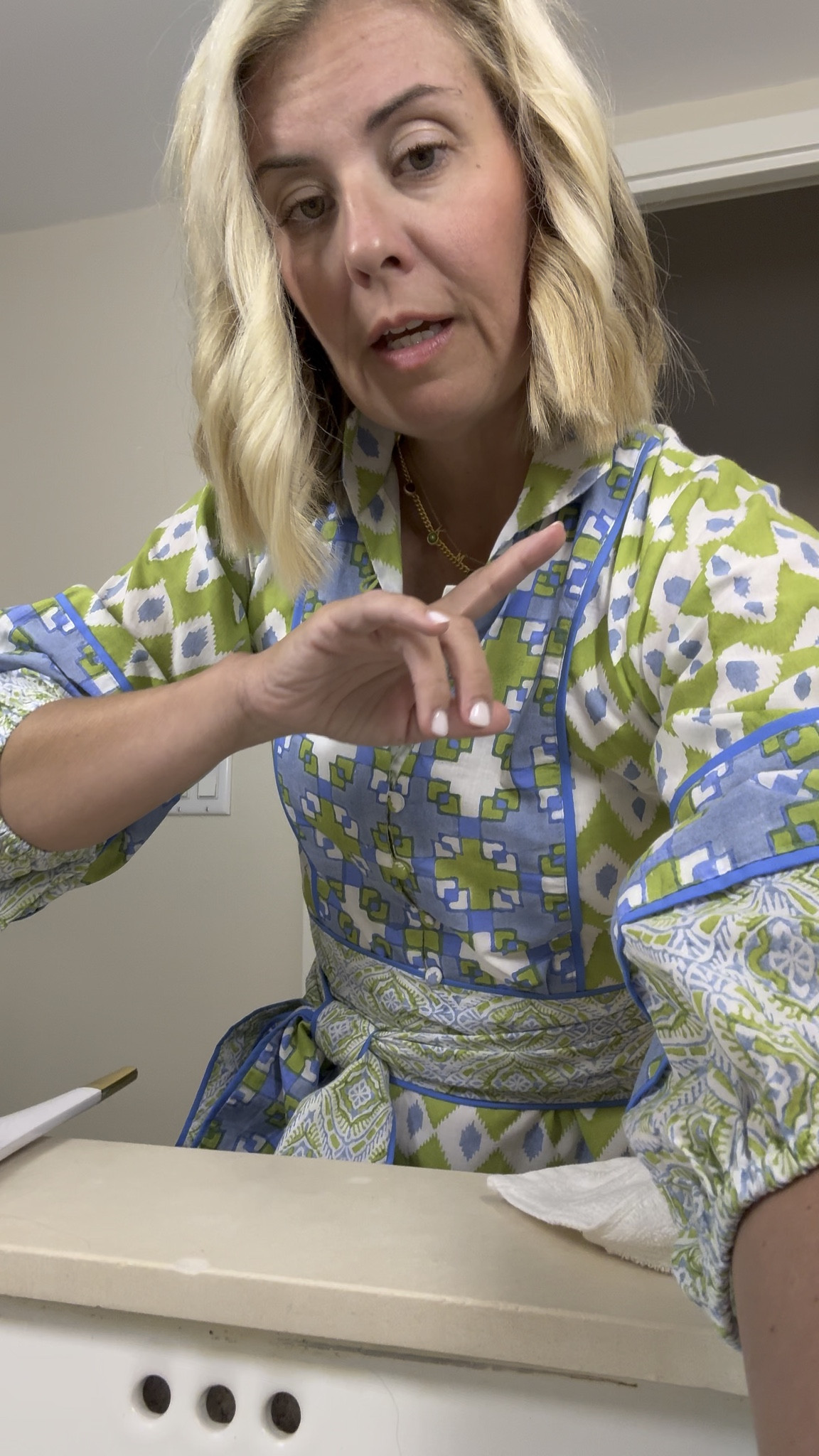 Sharing a few of my favorite things and my travel essentials. ￼
*Use code Catherine10 at Sprinkled with Pink
*Use code MIXANDMATCH at Dibs

#LTKTravel #LTKgrwm #LTKBeauty