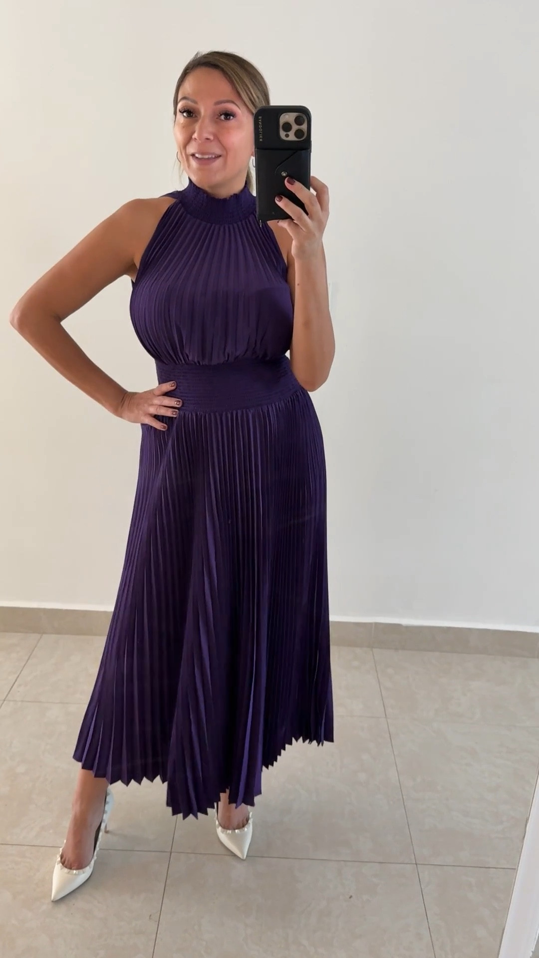 If a dress isn’t quite working, change the shoes. It can totally change the vibe!

#TravelFashion #FallOutfit



#LTKTravel #LTKCon #LTKStyleTip