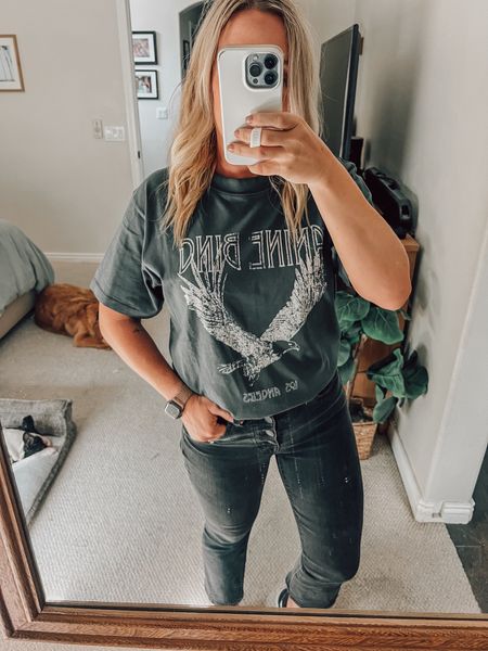 I love a good graphic tee and this one doesn’t disappoint. The fabric is super high quality and it’s the perfect amount oversized #falloutfit #fallstyle 

#LTKSeasonal #LTKstyletip #LTKfindsunder100