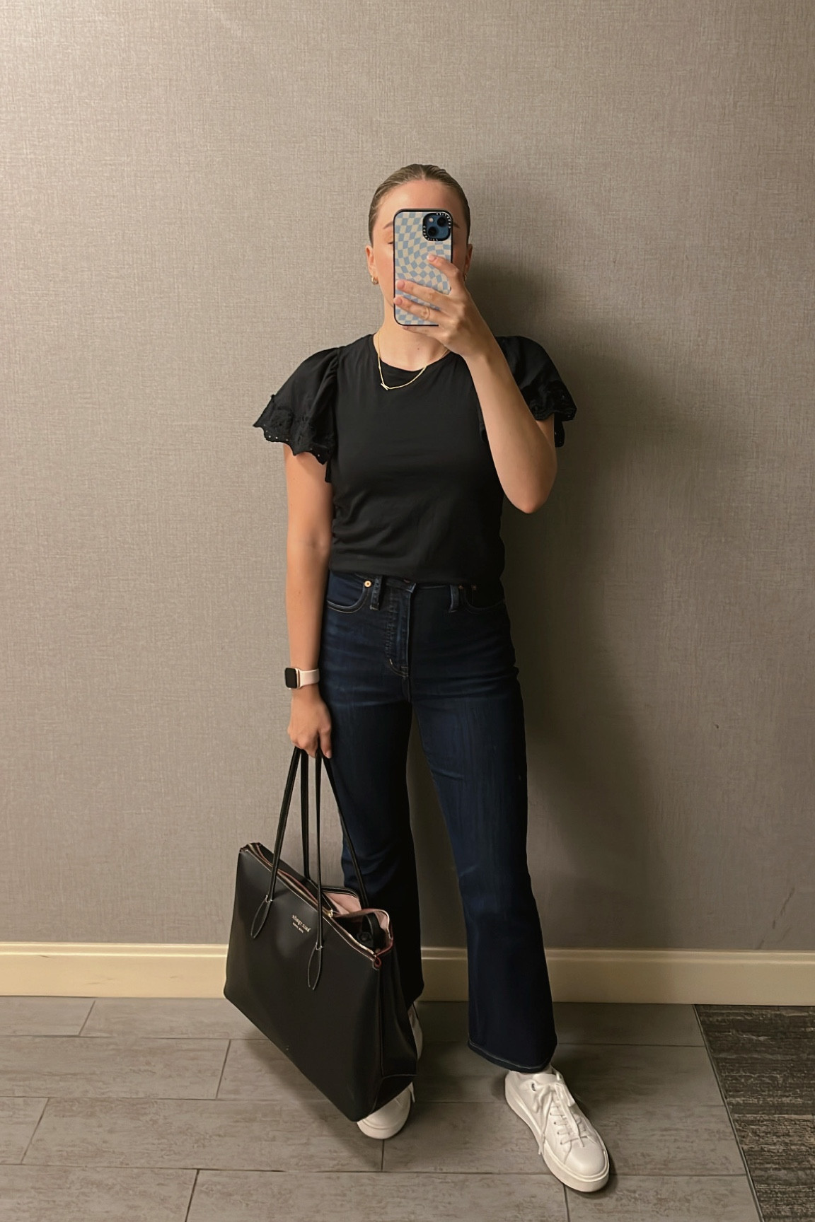 Casual Friday💙 
size 25 jeans, top xs, shoes tts 

#LTKitbag #LTKworkwear #LTKshoecrush