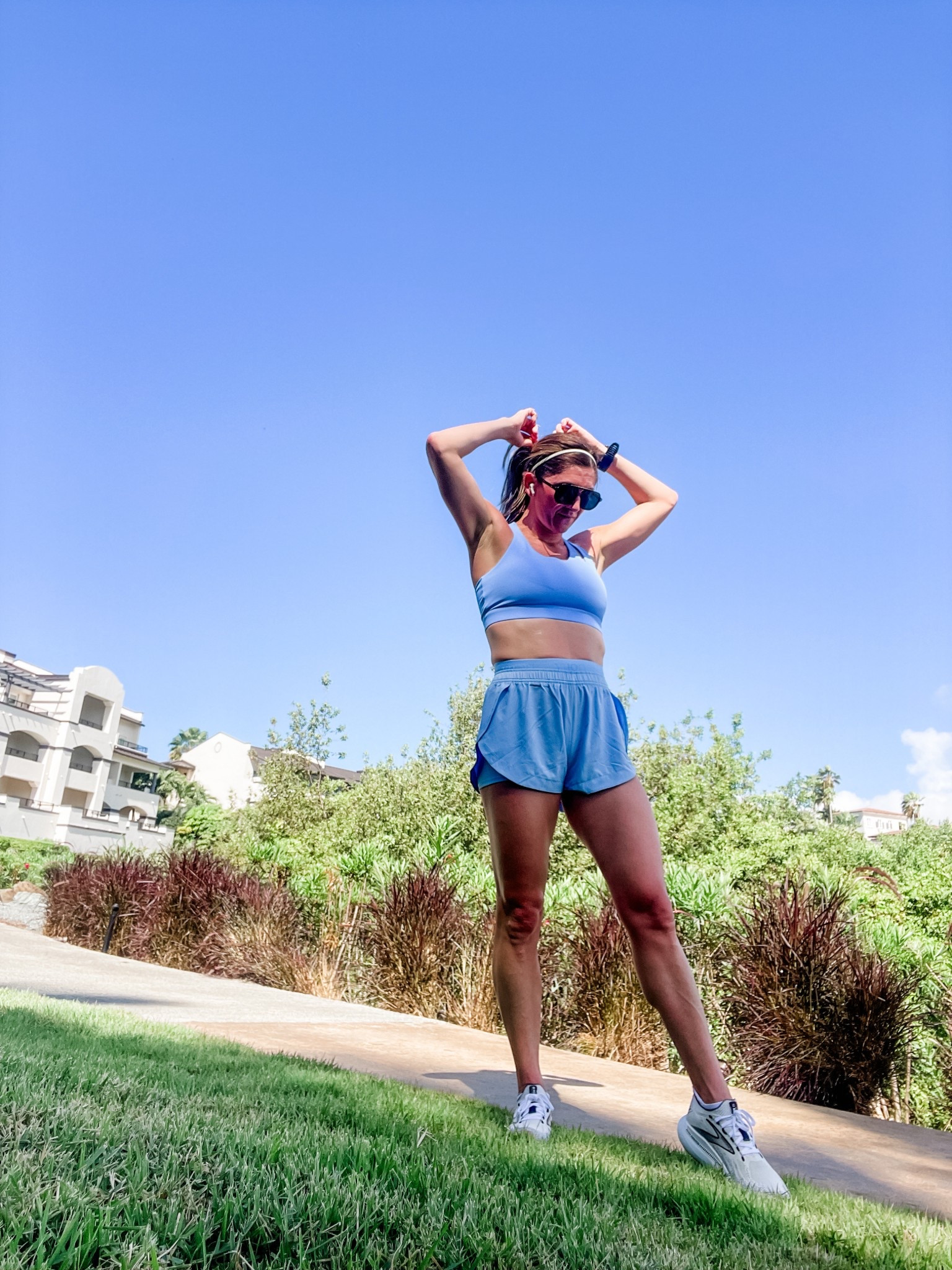When your workout outfit matches the sky. 

Size small in sports bra and shorts

Vuori shorts with biker shorts lined. 

Shorts | spandex | blue | workout | sports bra | Athleisure | athletic | fitness | active | running | shoes | brooks 


#LTKActive #LTKStyleTip #LTKFindsUnder100