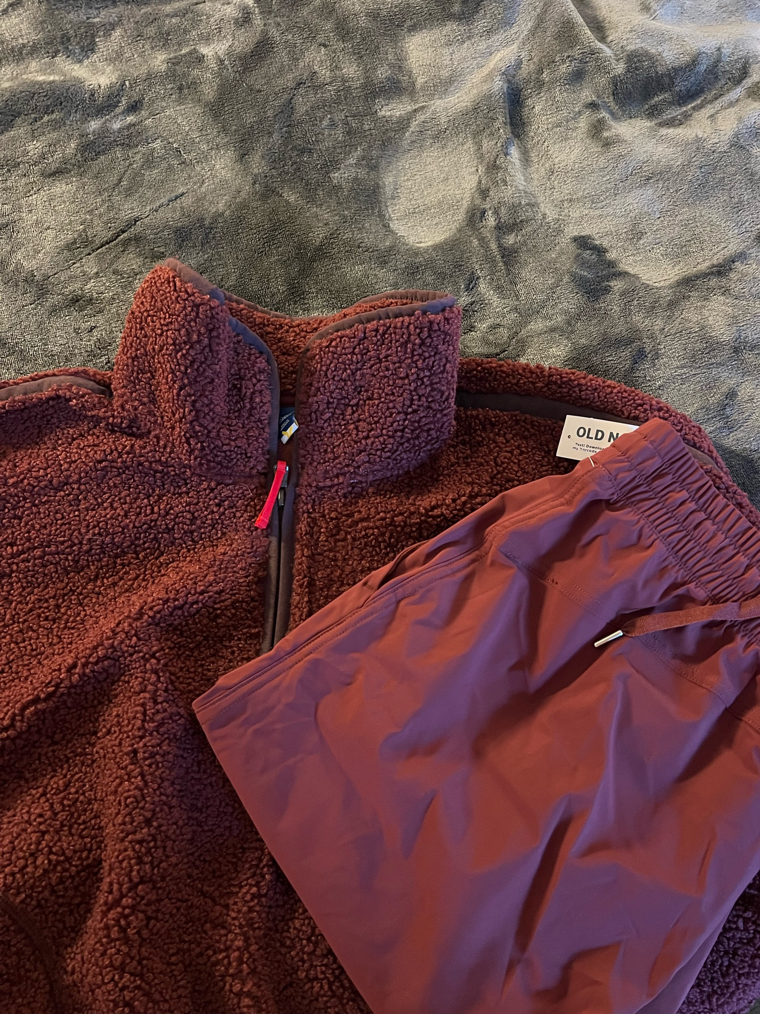 ✨A couple good winter old navy finds✨
-Sherpa
-golf pants

#LTKHoliday #LTKSeasonal