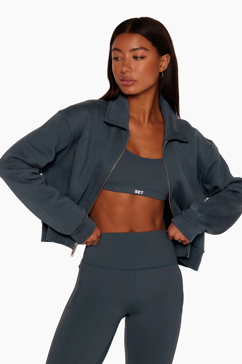 COLLARED ZIP UP - INK | SET Active