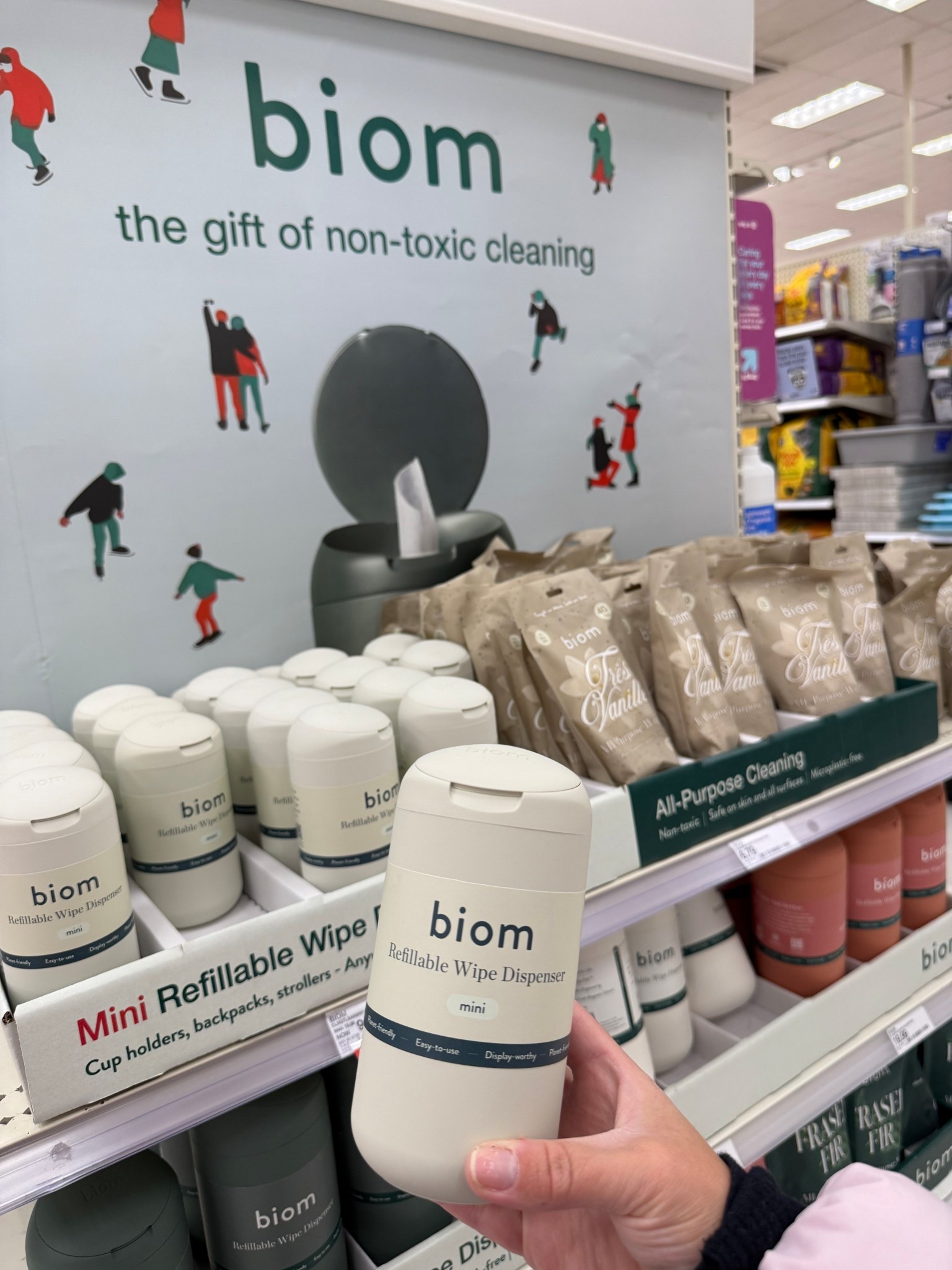 It’s like biom heard me begging for a small hand wipe dispenser?! 

This cute mini size is perfect for your desk, car, stroller, or anywhere else you might need a clean wipe for your hands or a mess. 

And they have new seasonal scents out too! These would make such cute gifts! 


Clean finds, organization finds, mom finds, hand wipes, cleaning wipes, target home 

#LTKHome #LTKmomlife #LTKGiftGuide