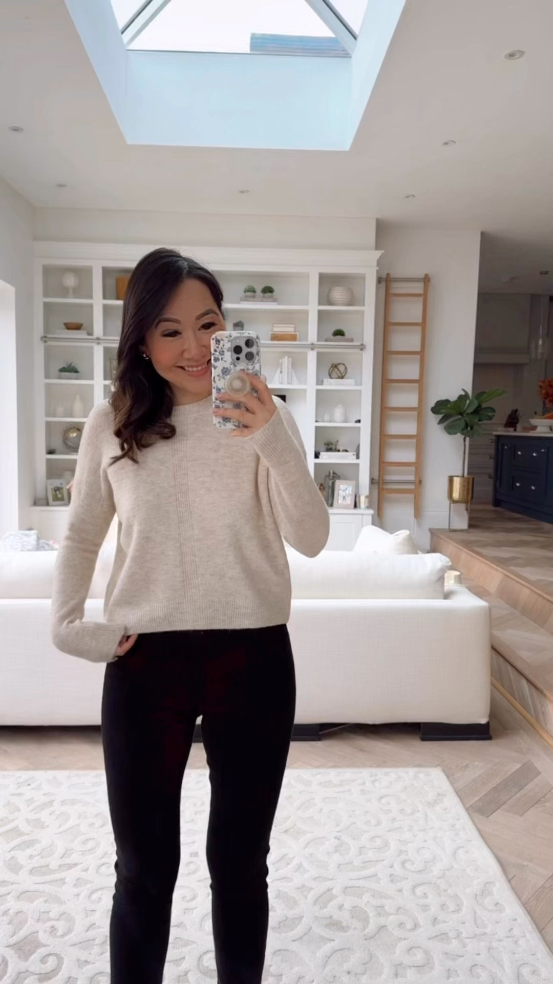 The perfect little cropped sweater - now under $50 from Nordstrom! ❤️