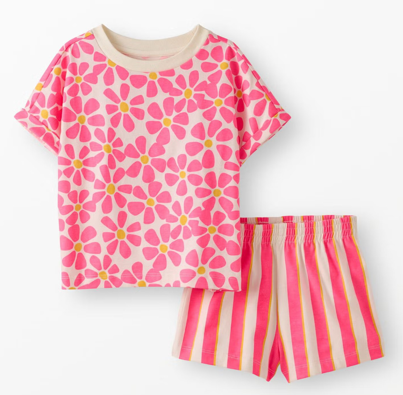 🧸 If you know, you know...

Hanna Andersson is famous for their super-soft pajamas, amazing quality, and prints that kids absolutely love. These are the outfits that get passed down from sibling to sibling and still look great years later.

I'm sharing my current favorites below—because cute and durable is always a win! ✨

#LTKKids #HannaAndersson #ToddlerFashion #KidsStyle #MomFavorites #FamilyLife #CaffeinatedNest  

 #LTKmomlife #LTKBaby #LTKKids