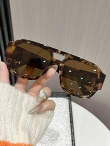 1 Pair Women FFashion Glasses, Fashionable Beach Accessory For Summer Shades | SHEIN