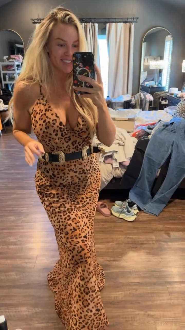 Revolve 

#LTKVideo #LTKStyleTip #LTKFindsUnder100