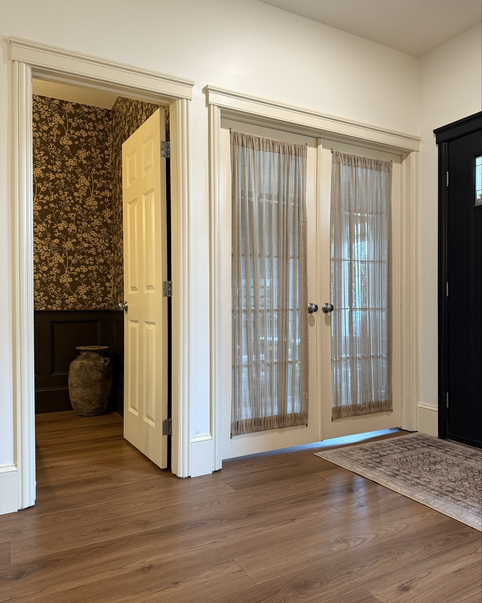 The perfect fixed for these French doors — blocks the mess and blocks the dated grids… Win-win 

#LTKSaleAlert #LTKFindsUnder50 #LTKHome