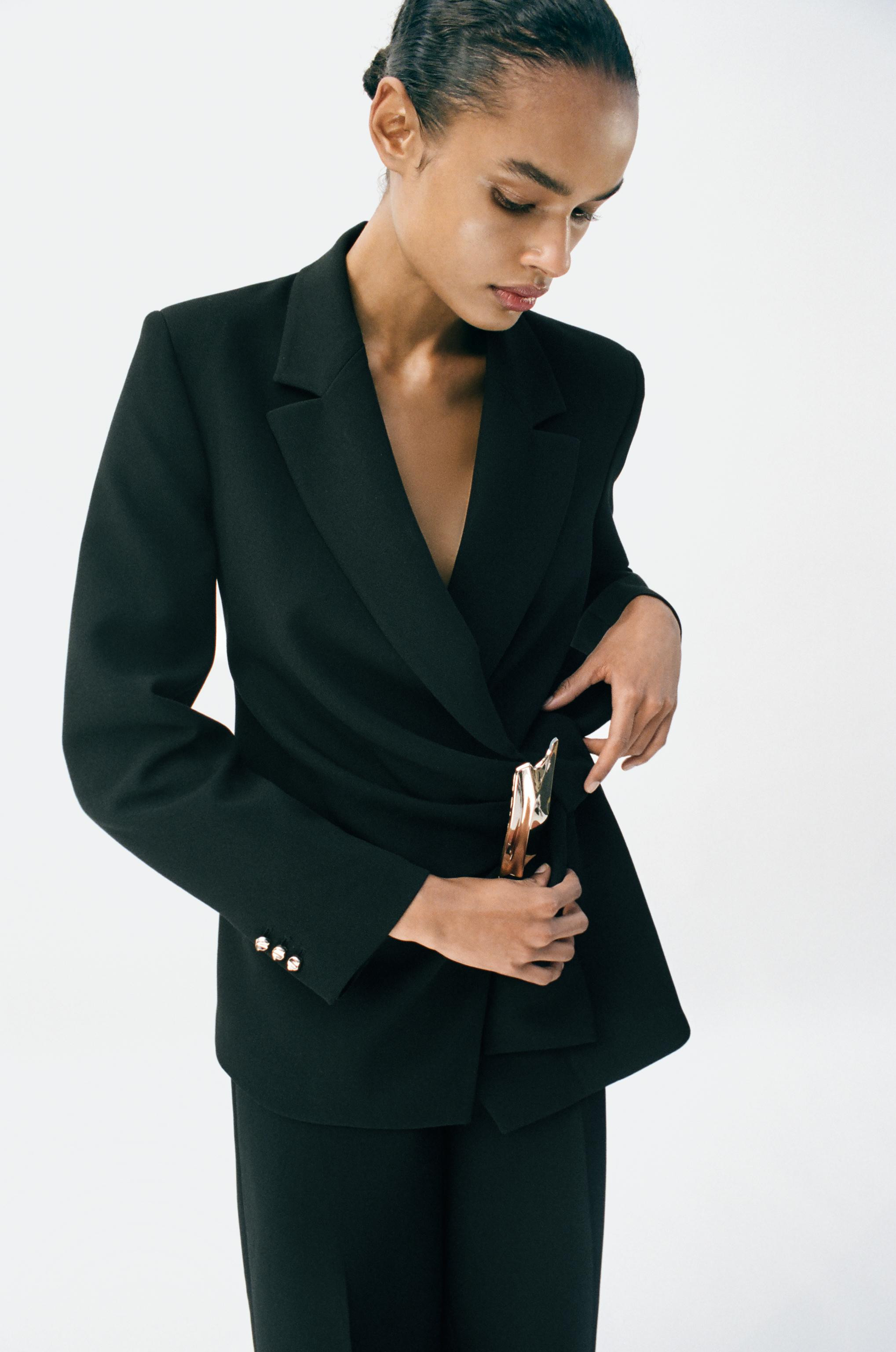 BUCKLE BLAZER | Zara UK