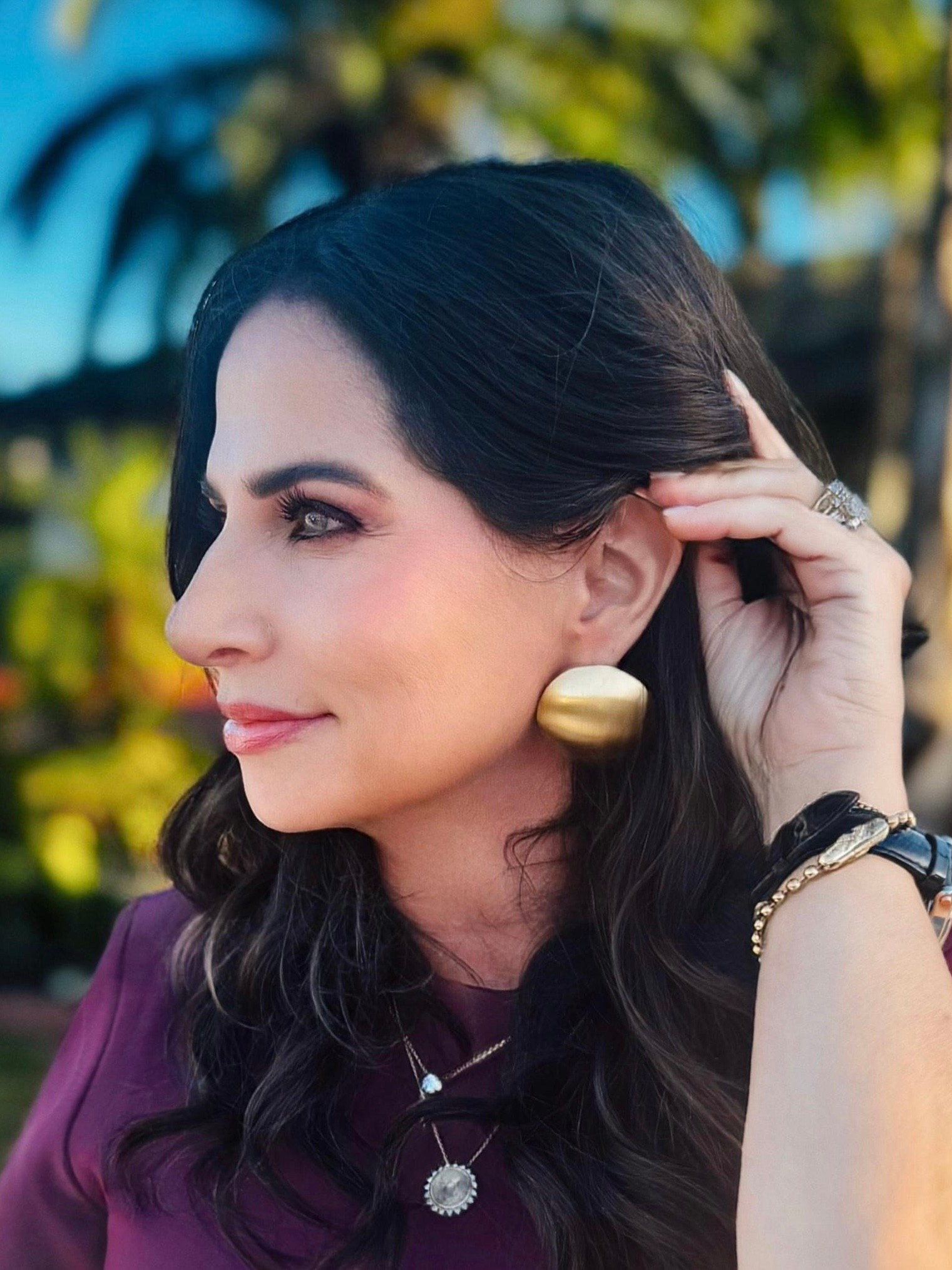 Bold statement earrings that are so lightweight and pretty . Under $12 #statementearrings #goldearrings 

#LTKSaleAlert #LTKOver40 #LTKgrwm