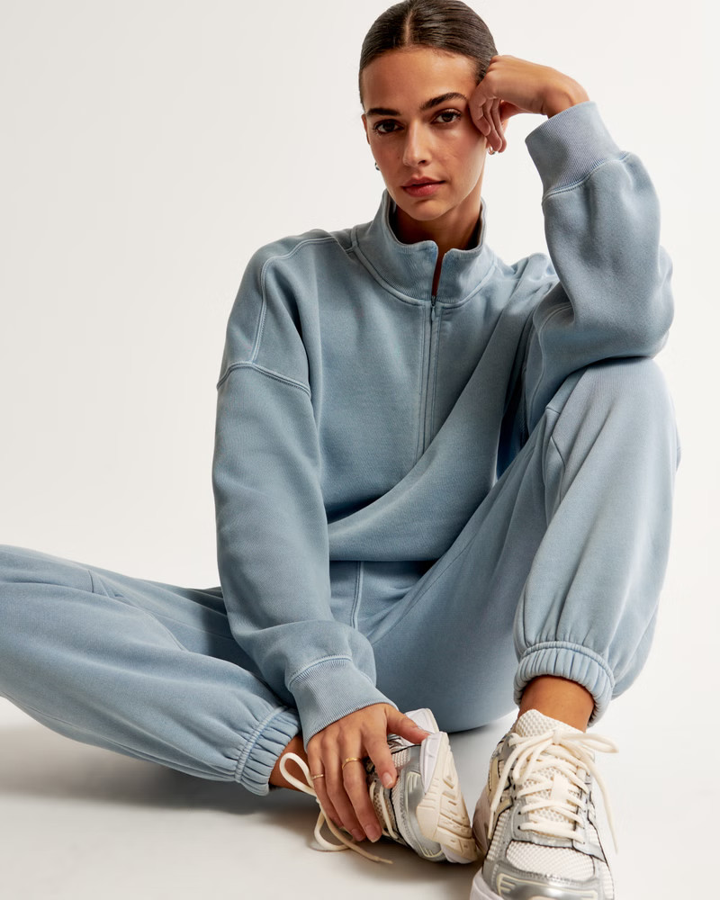 Essential Sunday Half-Zip | Abercrombie & Fitch (US)