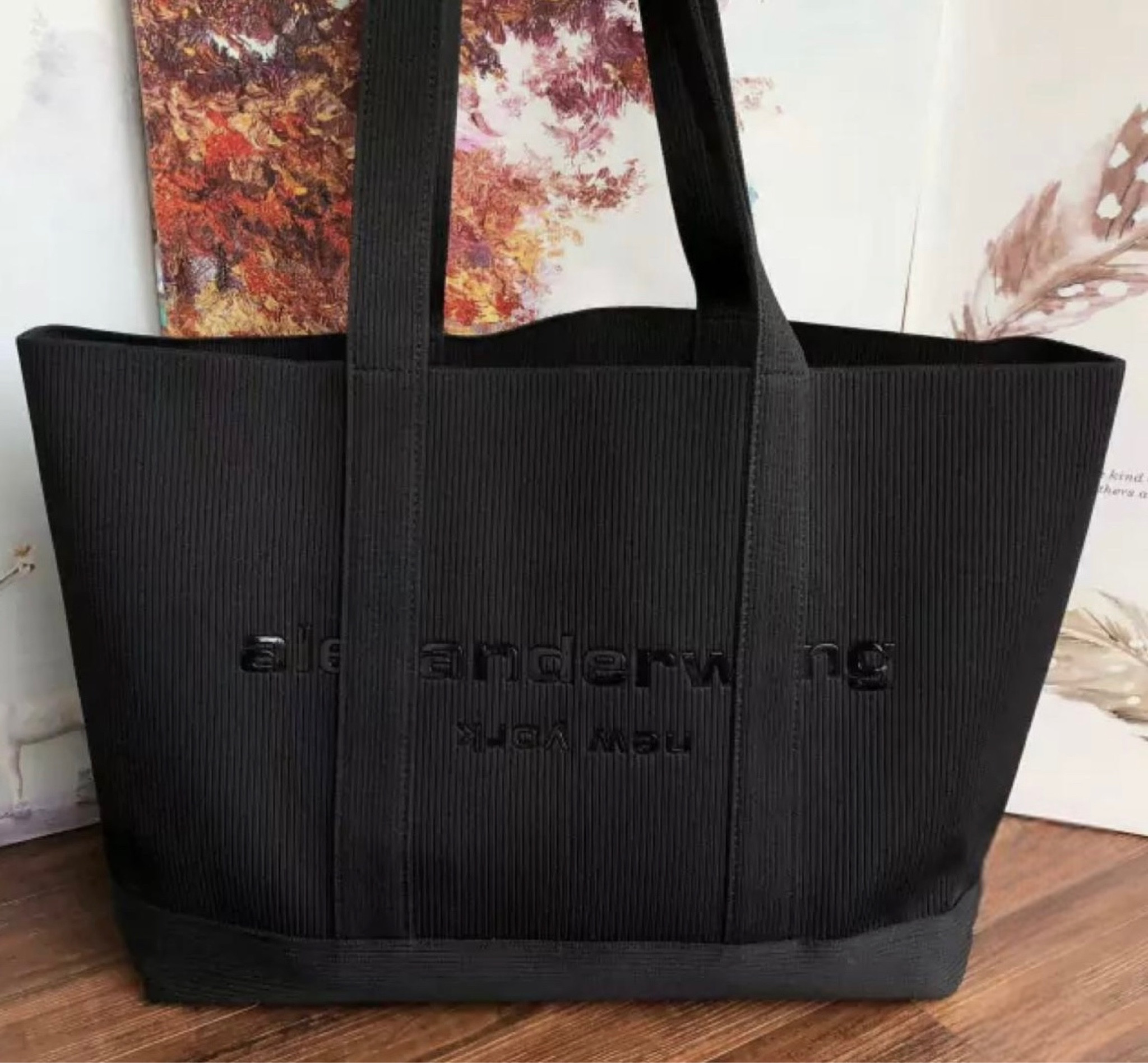 Beautiful Alexandra Wang tote bag, perfect for fall #dhgate 

#LTKitbag #LTKFind #LTKSeasonal