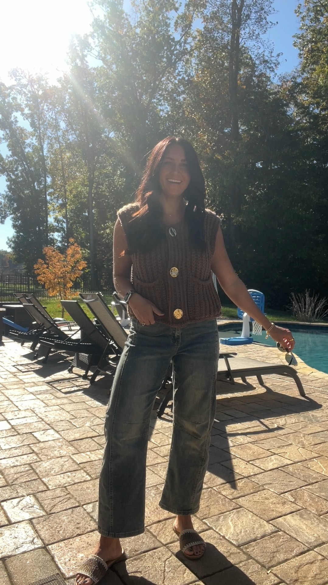 Fall style for when it’s still warm in the south! Loving this chunky sweater vest and barrel jeans that aren’t super bulky!

#LTKFindsUnder50 #LTKStyleTip
