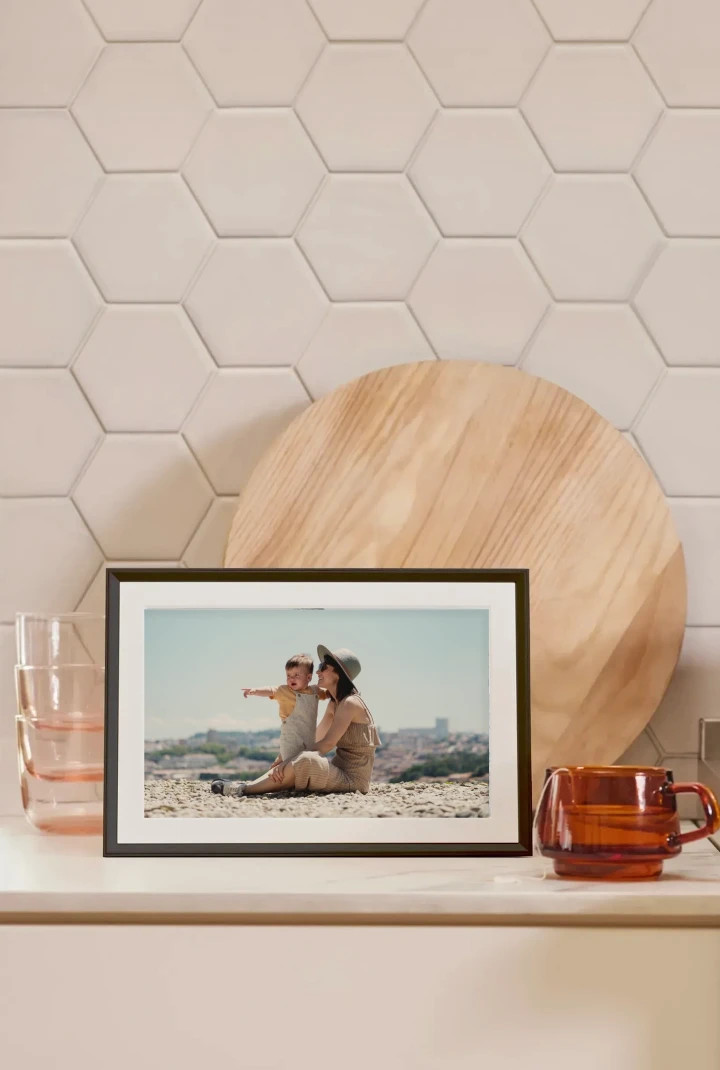Carver Mat 10" | Aura Frames