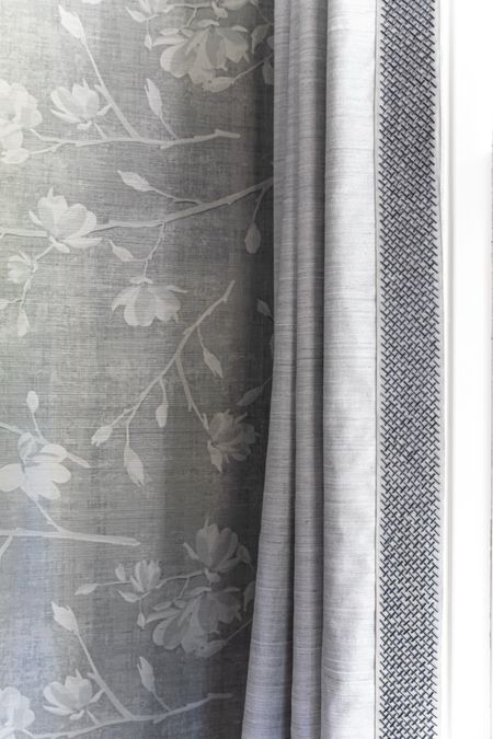 Grasscloth wallpaperr

#LTKhome
