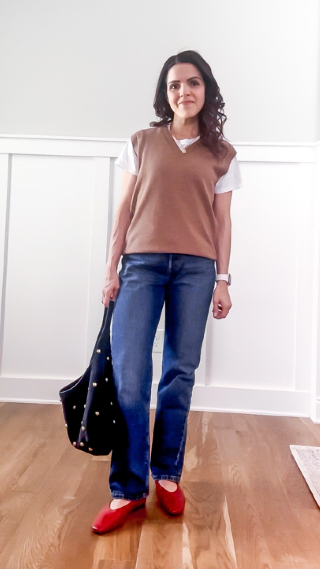 Outfit formula: jeans + white tee | Add personality through styling.

White tee, straight leg jeans, sweater vest, red flats.

#LTKgrwm #LTKootd