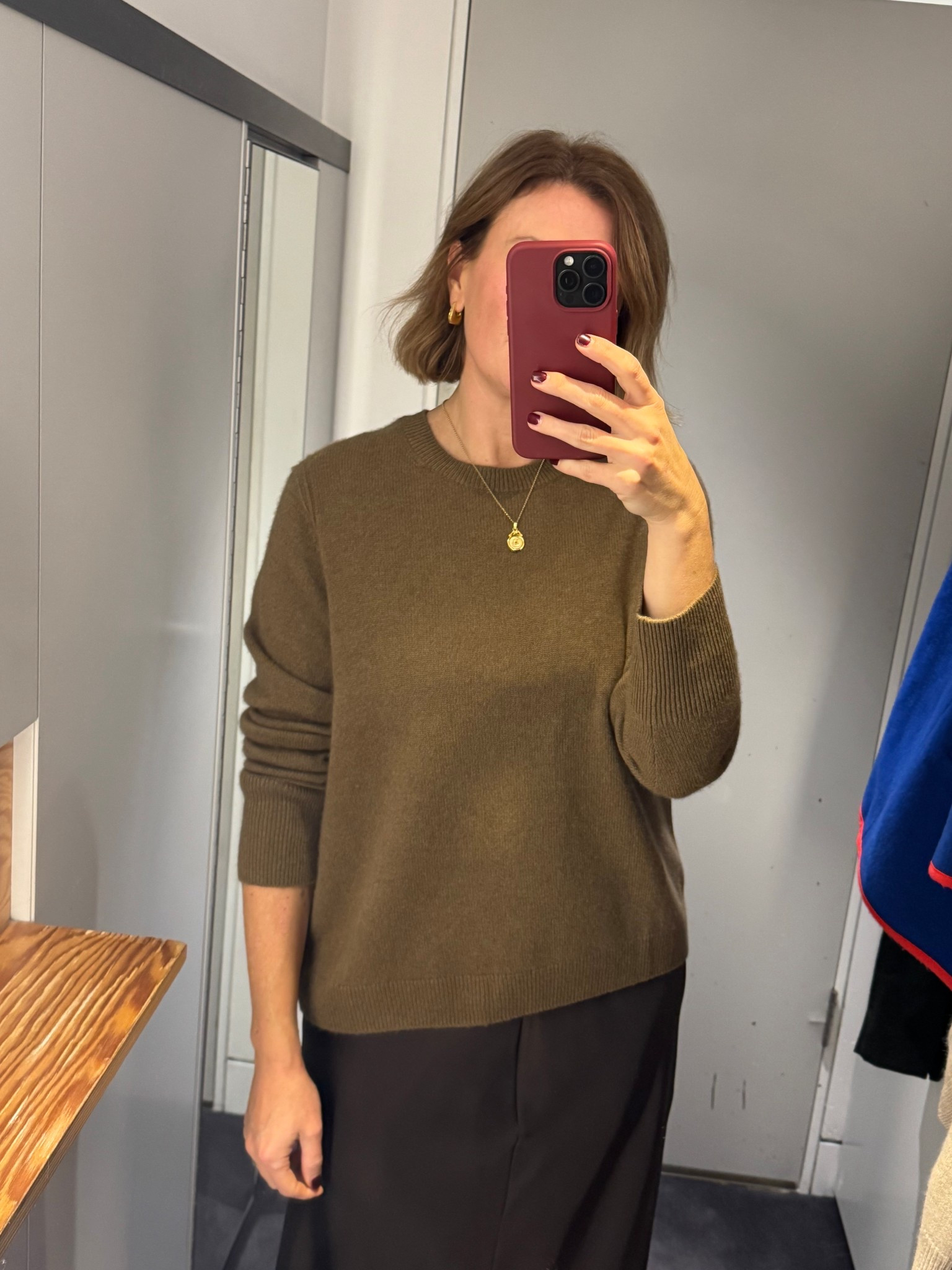 Cos cashmere jumper 
Wearing medium

#LTKuk #LTKgiftguide #LTKwinter