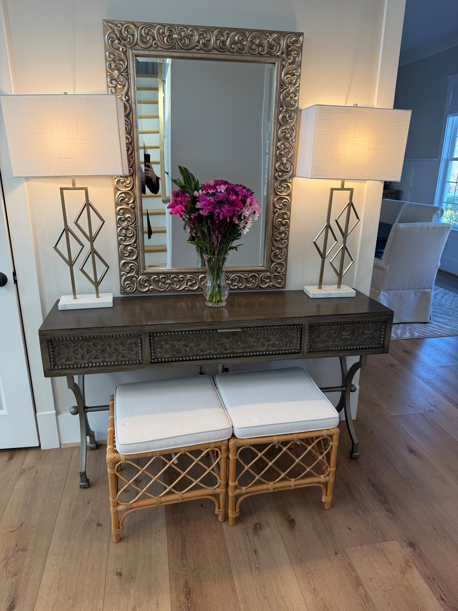 Fresh flowers + soft lighting = instant romance 💐✨

John really does know the way to my heart…
A house full of blooms, the sweetest sugar-free chocolates, and a little self-care moment he knows I’ll use anyway 🥹

I’m the “let’s invest it” girl…
But I’m also the “light the lamps, trim the stems, and romanticize the foyer” girl.

Meanwhile I got him ski goggles ☠️
He hates sugar. I thought candy was banned.
So I went full matching family ski gear.

And he still showed up with chocolates for all of us.

Marry the man who pays attention.
And always keep fresh flowers in the entry — because everything feels more luxe when you walk into this. 💗

Linking this foyer setup for you — because truly, everything looks better with fresh flowers.

#LTKmomlife #LTKHome #LTKdayinmylife