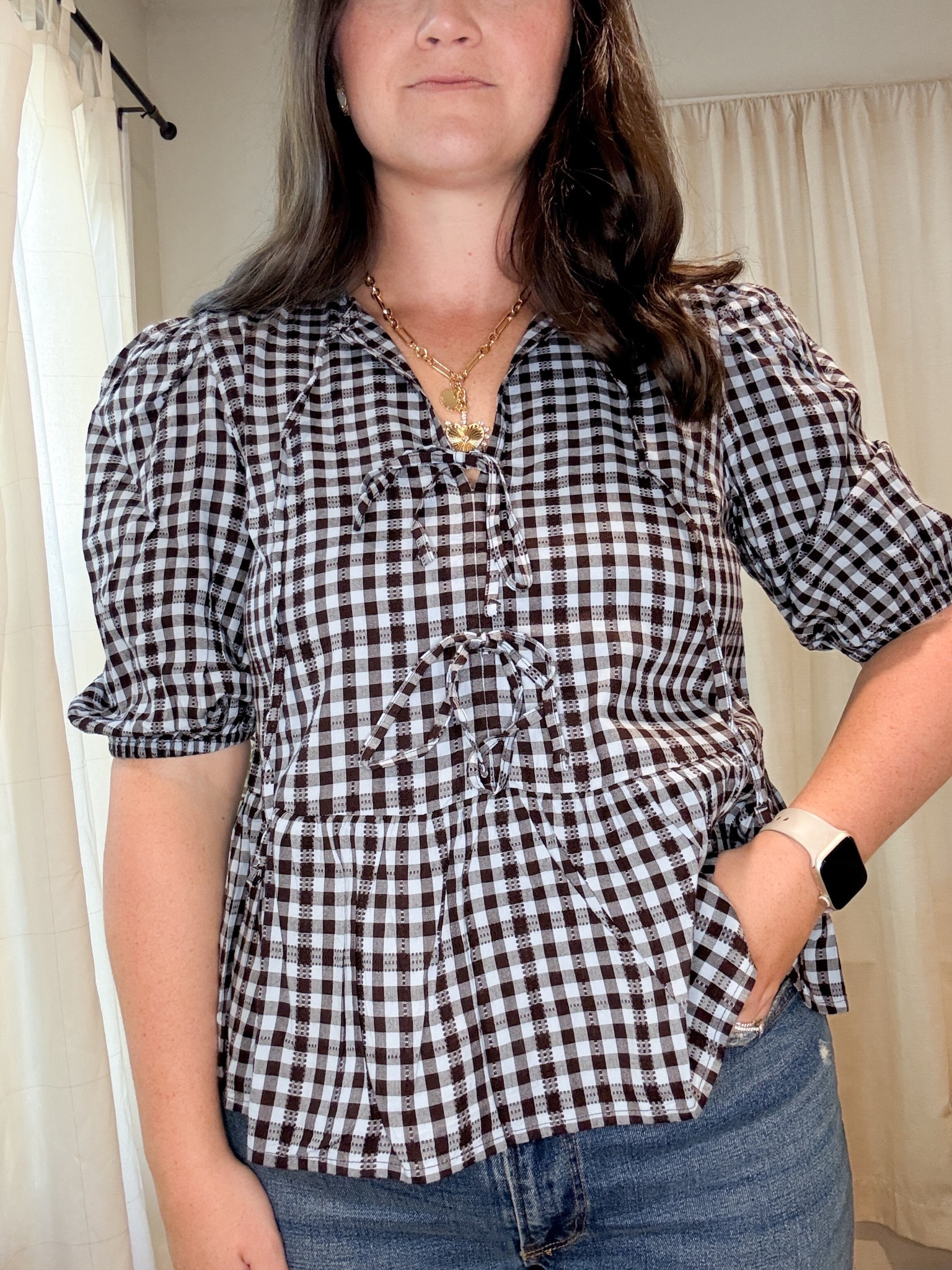 Fall outfit. Thanksgiving outfit ideas. Peplum blouse 