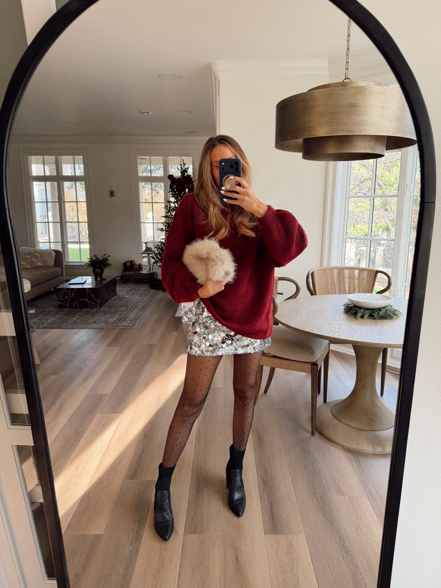 This is one of those outfits that does all the work for you ✨ Perfect for holiday events and ringing in the New Year 🥂

#LTKootd #LTKFindsUnder100 #LTKHoliday