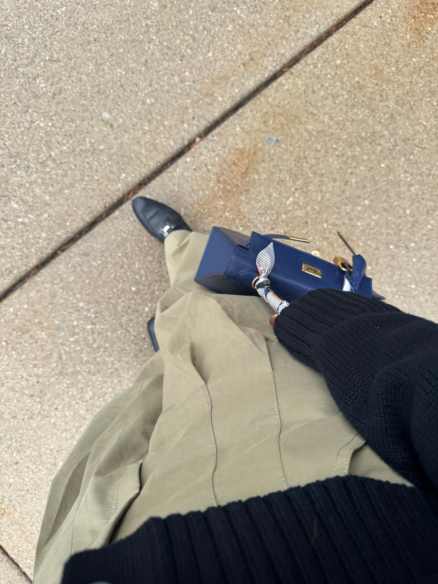 Cool trousers! Wearing size small and a little baggy 

#LTKWorkwear #LTKOver40 #LTKStyleTip