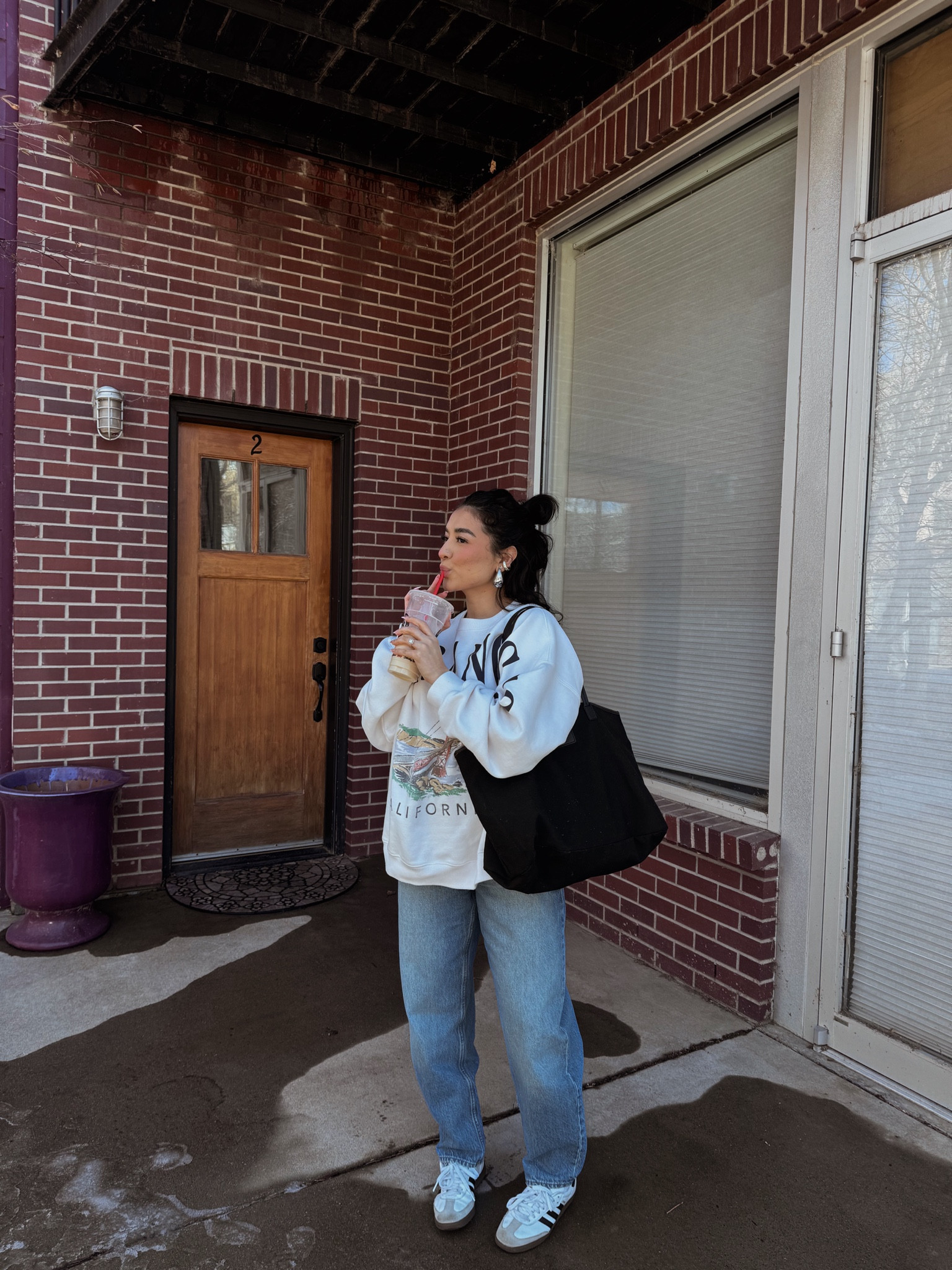 comfy cute vibes ☕️👟✨

#LTKStyleTip #LTKFindsUnder100 #LTKShoeCrush