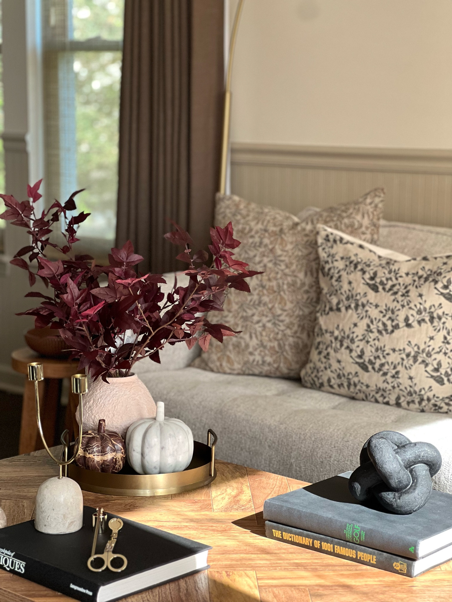 On popular demand, here’s the link to everything you see on my coffee table!

It’s officially fall in my home 🍂 

#LTKFindsUnder50 #LTKHome #LTKSaleAlert