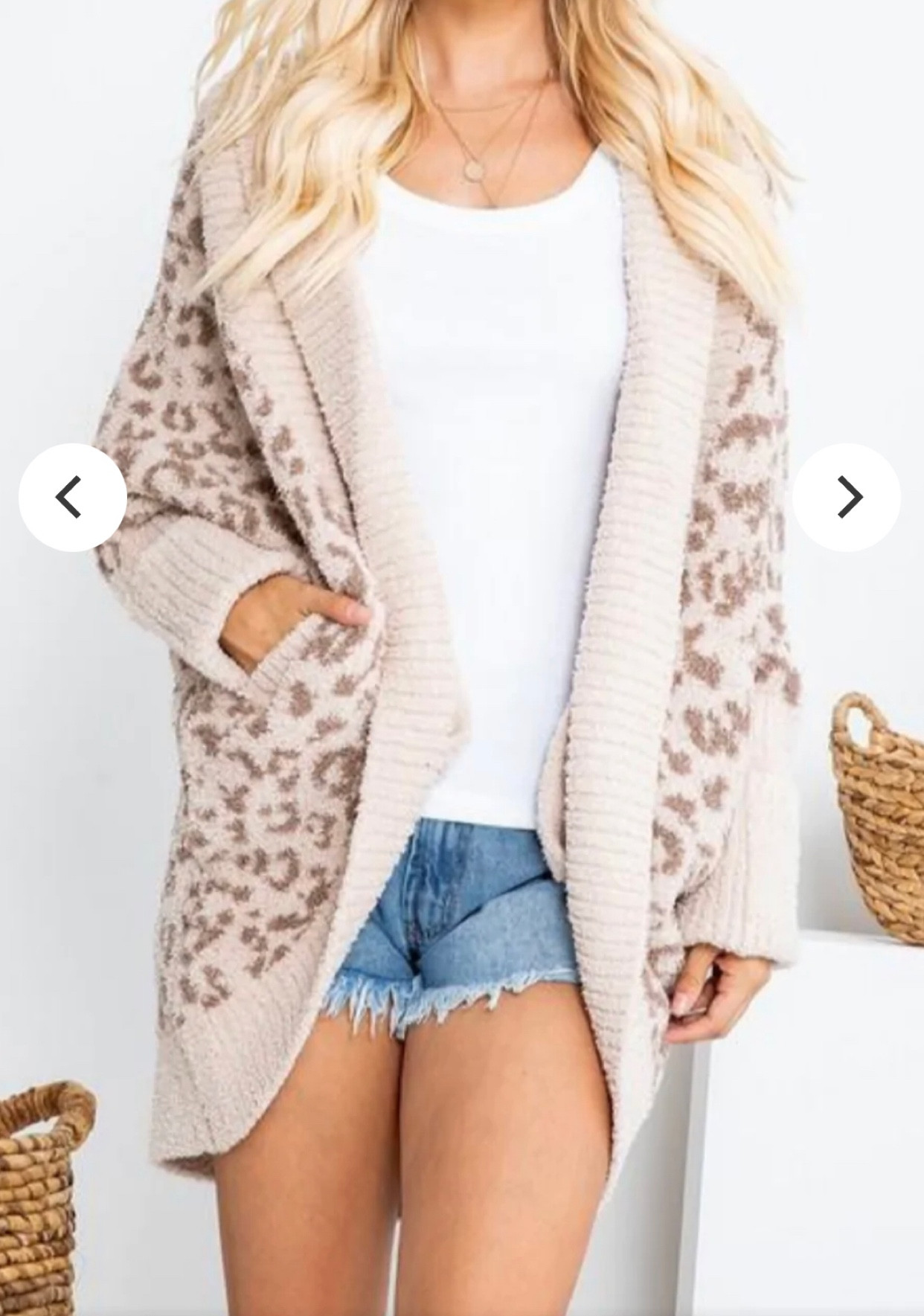 Cozy mom vibes, warm and comfy loungewear or for just cozying up around the house! TTS wearing a L, use code “NORTH” for 15% off

#LTKSeasonal #LTKHoliday