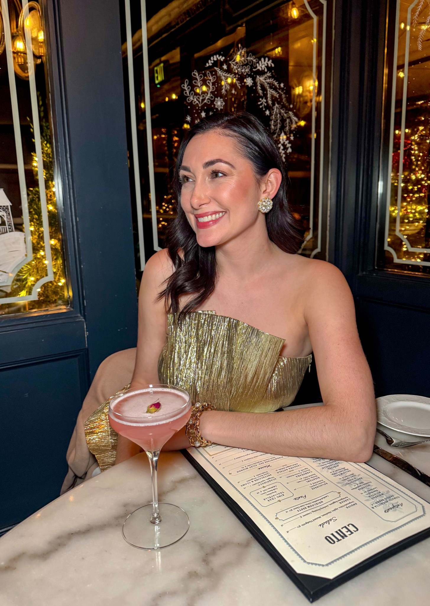 It’s my birthday 🎂 🩷

Gold strapless peplum top size small, TTS

Holiday outfit 
Birthday outfit 
New Year’s Eve outfit 
NYE outfit 

#LTKootd #LTKHoliday #LTKSeasonal