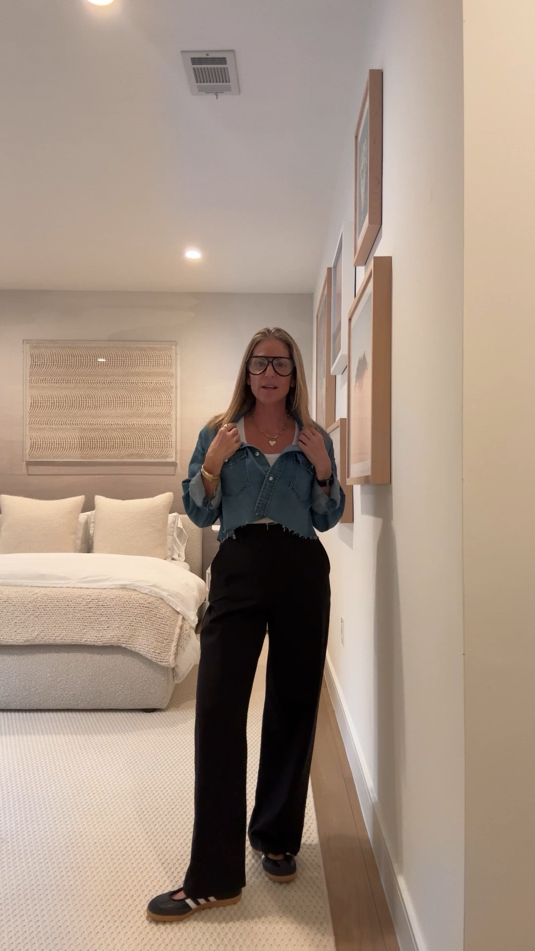 These pants? You MUST trust. 

#LTKStyleTip #LTKOver40 #LTKSeasonal