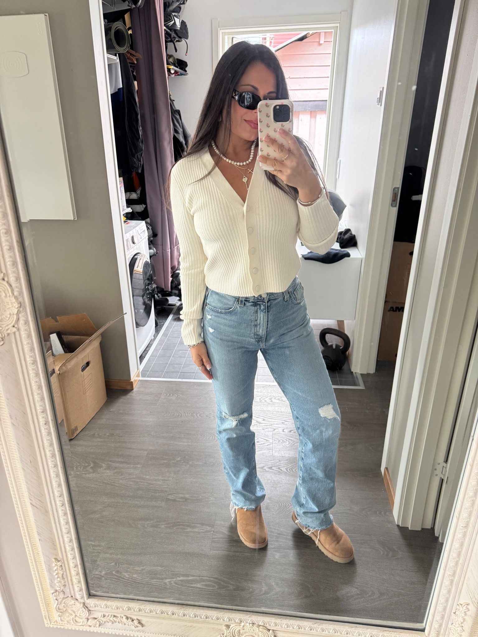 Comfy casual ootd 🤍 H&M sweat is so comfy and soft, wearing a size small
Jeans are AG, wearing size 26 🤍
Travel outfit
Ultra mini Ugg size 6
Denim outfit
Spring denim ootd

#LTKTravel #LTKootd #LTKU