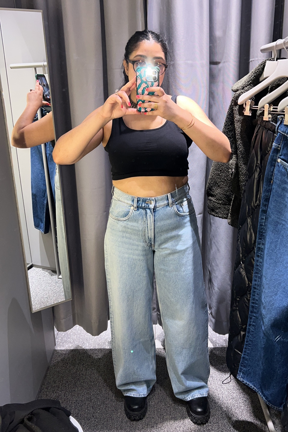 Looking for the best low rise jeans when you have a bit of a belly? Look no further 😍 these Arket jeans are comfortable, stylish and so on trend right now! Grab yours while you can. I’m wearing mine in a size 30 and it fits perfectly 

#LTKcurves #LTKstyletip #LTKFind