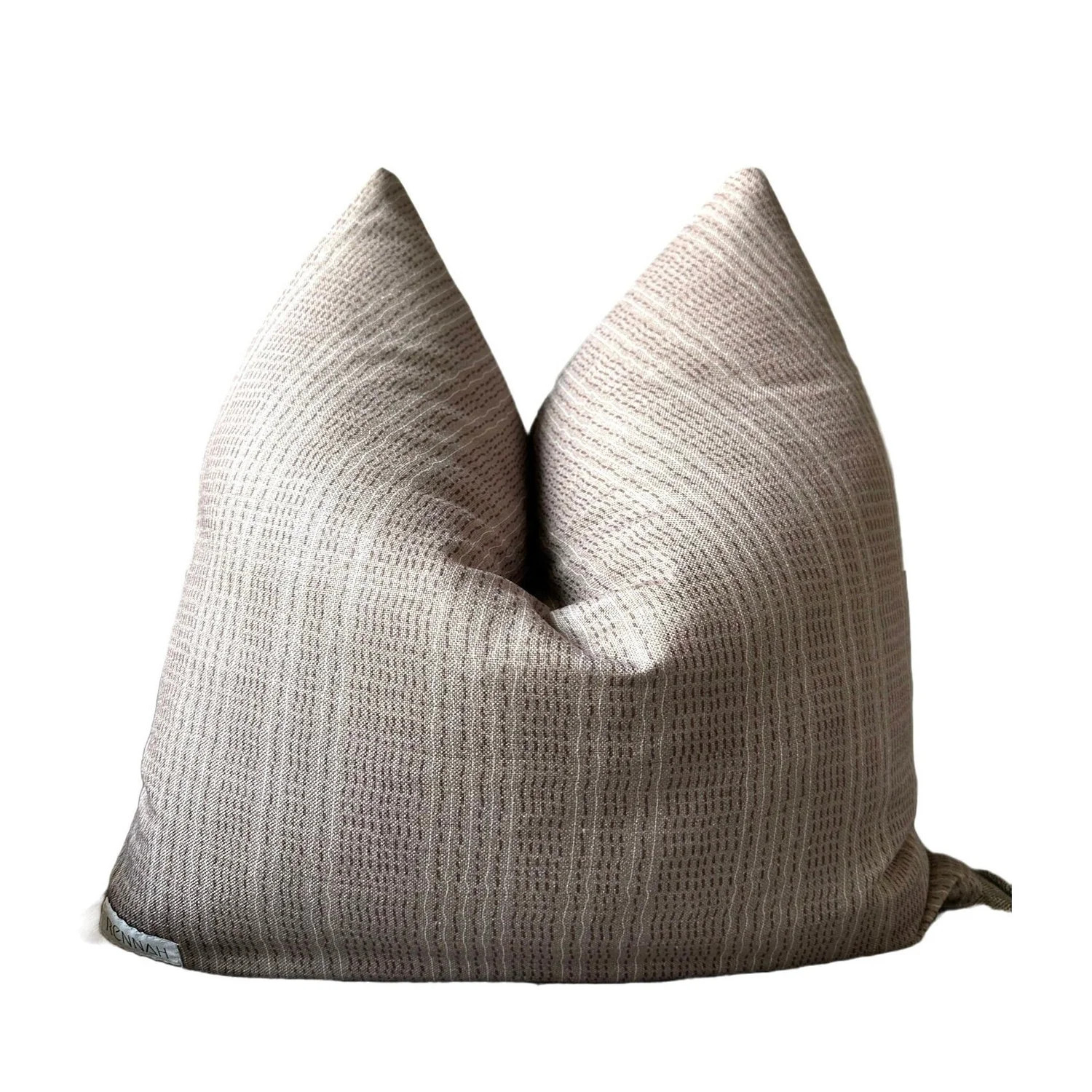 Square Pillows | Everest Pillow | Rennah — Rennah Decorative Pillows | Rennah