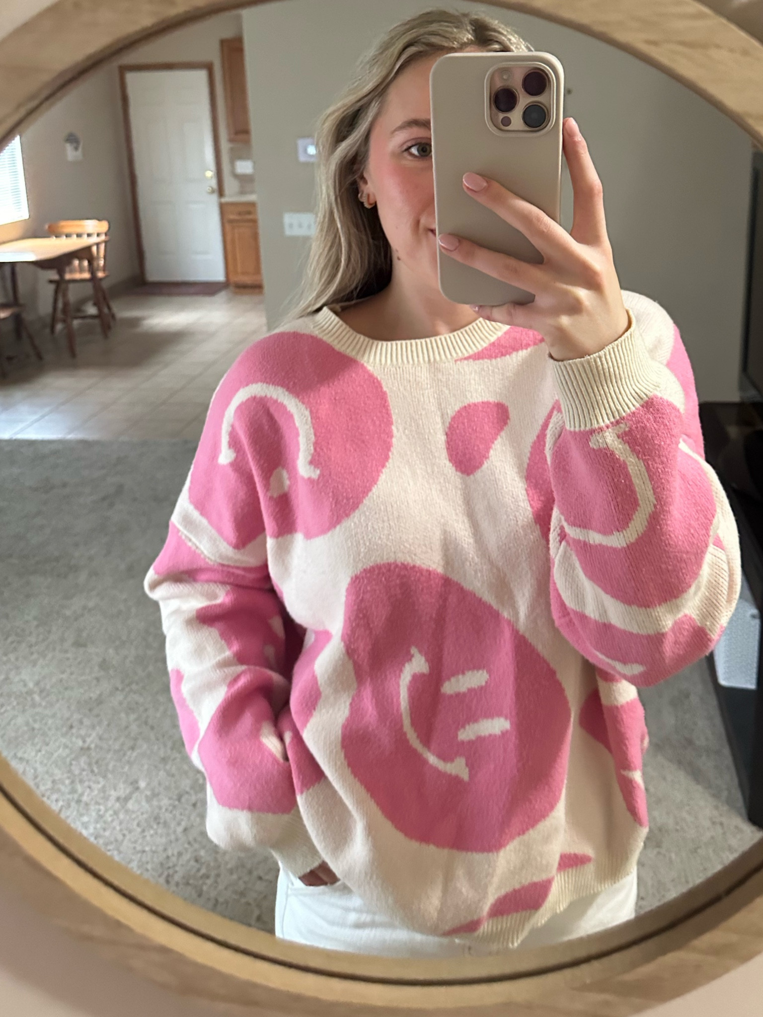 Cutest smiley sweater for spring! 

#LTKSeasonal #LTKfindsunder100 #LTKU