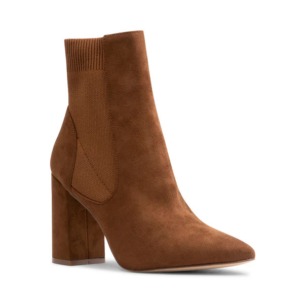 REESA BROWN | Steve Madden (Canada)