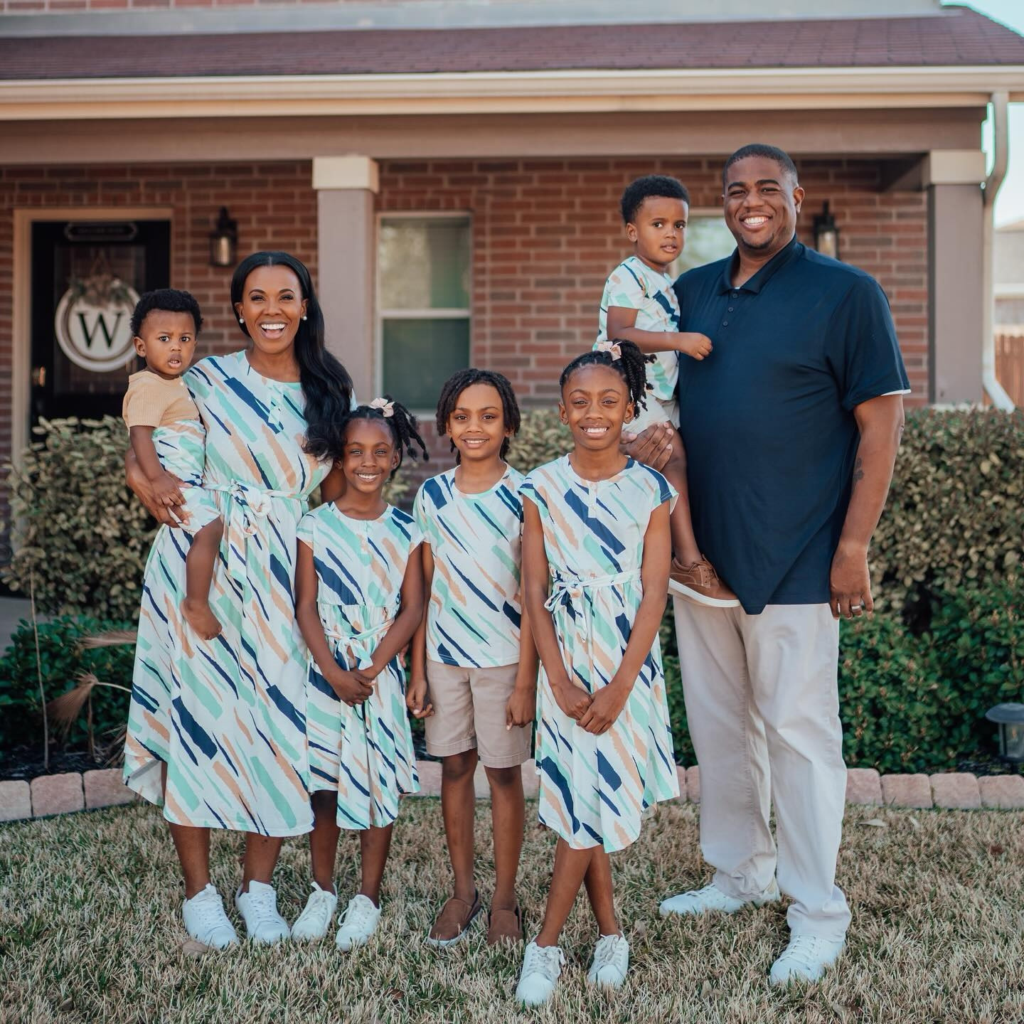 🌟 Step into my world and let’s redefine success together! 🌟

Hey there, beautiful souls! 🌸 It’s Dr. Gervase here (pronounced JER-VASE), I am a motherhood and lifestyle influencer extraordinaire! 👩‍👧‍👦✨

Join me and my husband Dr. Terron on a journey through the highs and lows of parenting, travel adventures, and all things lifestyle with a sprinkle of fun along the way! 🌍💫 With over a decade of experience in both K-12 Education and digital marketing, I’m here to share practical tips to help you navigate life with ease and efficiency. 💡💪

As a proud wife and mom of five amazing kiddos, I’m all about celebrating the beauty of blended families and the power of education and entrepreneurship. 💼📚 Let’s empower each other to be the best versions of ourselves! 💖

Oh, and did I mention I’m a proud vegan and serial entrepreneur? 🌱💼 Whether it’s whipping up delicious plant-based recipes or diving into exciting business ventures, I’m here to inspire and uplift! 🚀

Welcome to my journey, and please, join the conversation! 💖

📸 @loiscamposfotography 

#houstonblogger 
#houstoncontentcreator #houstonmommyblogger #houstoninfluencer #blogger 
#MomLife #TravelAdventures #LifestyleInfluencer #BlendedFamilyLove #EmpowermentJourney