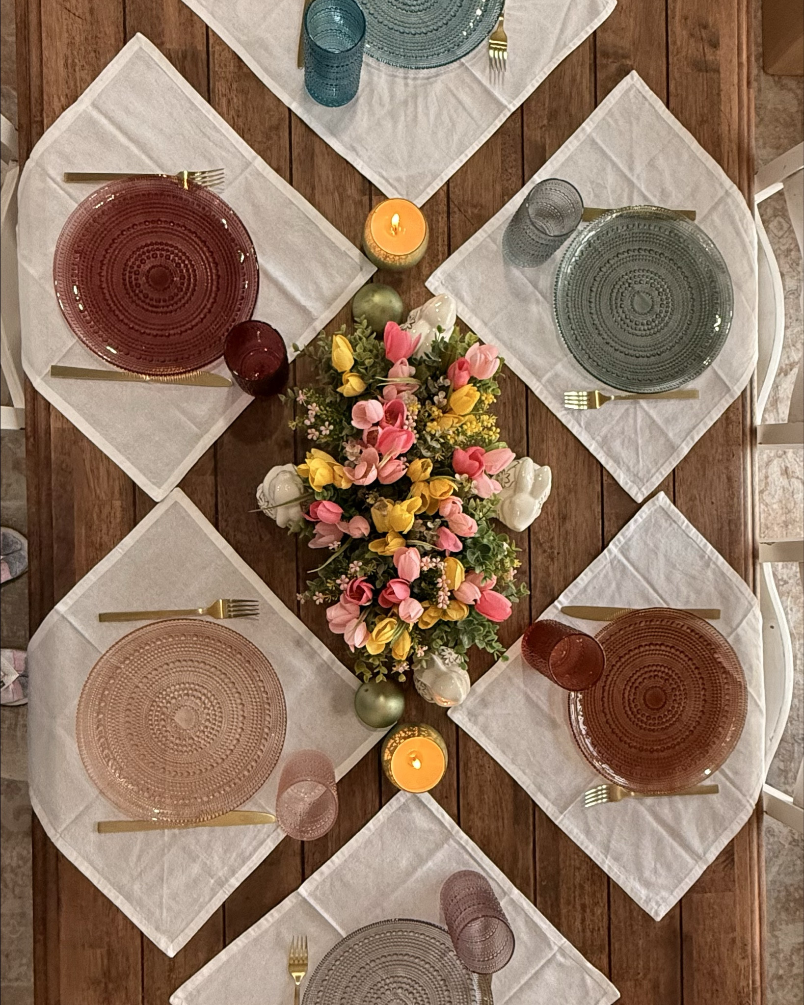Spring has arrived at my table 🌸🐰✨
This colorful glassware and plates from Plow & Hearth turned my Easter/spring table into a celebration of joy, charm, and cozy moments 💛
Everything is set and ready to welcome friends — from the vibrant plates to the elegant glasses, every detail brings life and happiness to the table 🌿
Because the little things make the biggest difference ✨
Everything on this table is linked here — which piece would you add first? 💛 


#LTKU #LTKHome #LTKSeasonal