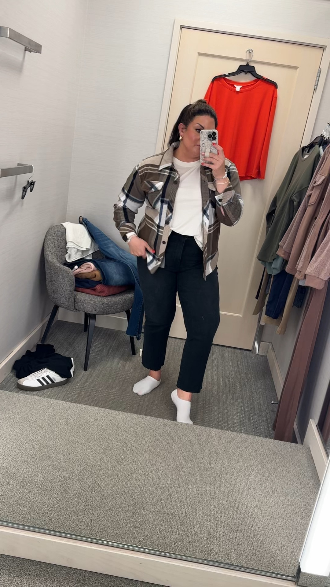 Wearing a L in this shacket but would have preferred an XL for an oversized fit. Wearing a 12 in jeans (size down 1!) 

#LTKMidsize #LTKSaleAlert #LTKxNSale