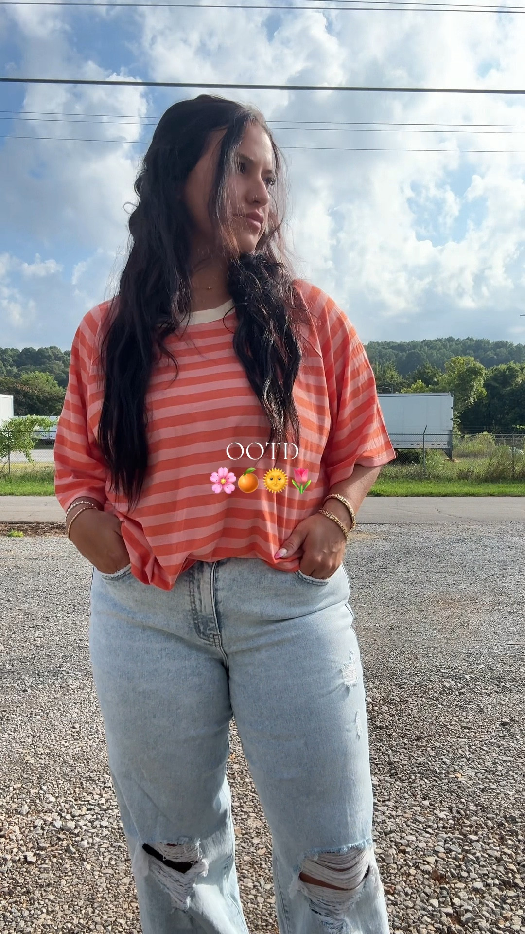 SHIRT: TIKTOK SHOP
JEANS: LOCAL APPAREL STORE
SHOES: ADIDAS GAZELLE BOLD

#LTKMidsize #LTKFindsUnder50 #LTKStyleTip