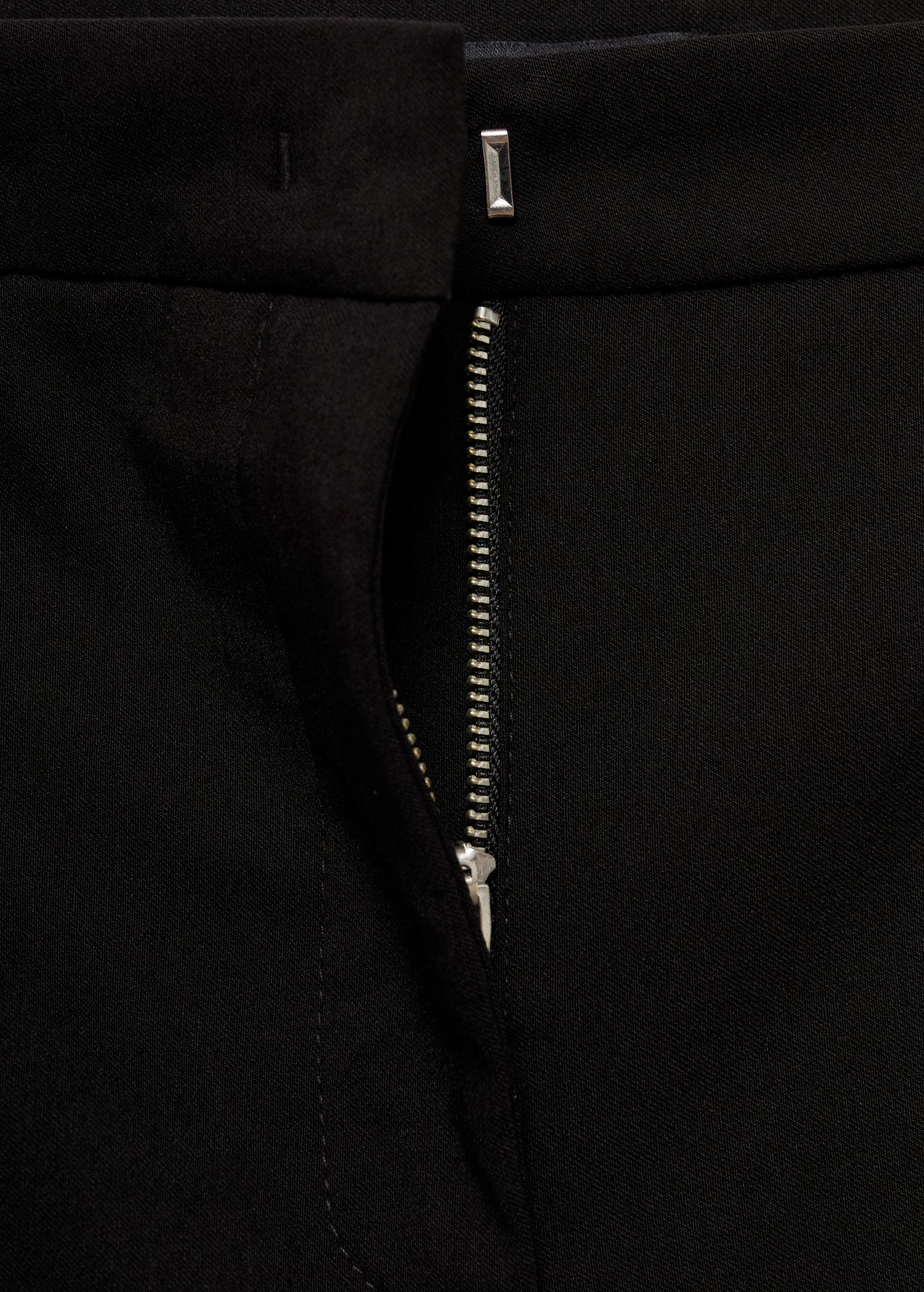 Cropped slim-fit pants - Woman | MANGO USA | MANGO (US)