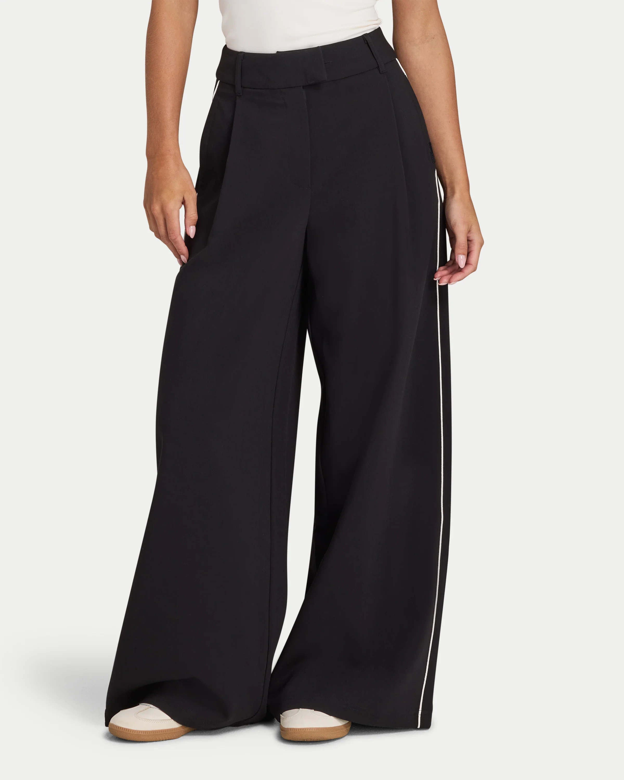 Womens Studio Wide Leg Trouser | HERA Clothing
