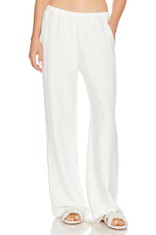 Everywhere Pant in Off White | Revolve Clothing (Global)
